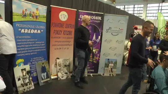 13. charytatywny turniej samorządowców: siatkarze zagrali dla pięciorga dzieci, Krzysztof "Diablo" Włodarczyk wspierał zbiórkę