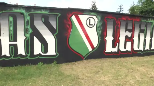 Pomagają, malują, współpracują