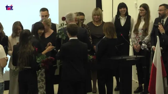 Powiatowo-miejskie uroczystości z okazji Dnia Edukacji Narodowej w Szczecinku. Nauczyciele świętowali w ZST
