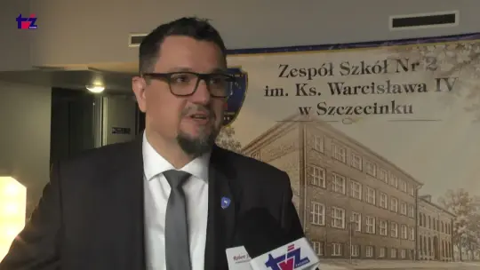 Zespół Szkół nr 2 świętował 60-lecie. Podczas jubileuszu wymieniono sztandar szkoły
