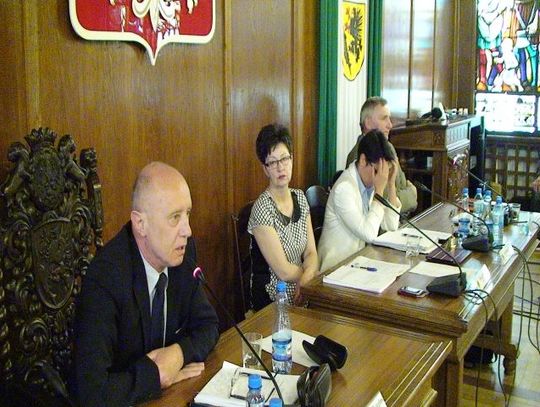 Absolutorium w mieście