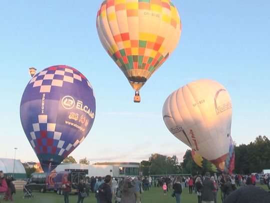 Balony nad miastem
