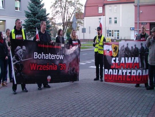 Bohaterom Września