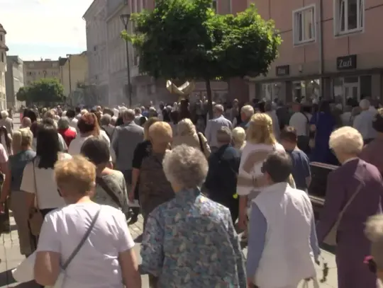 Boże Ciało w Szczecinku. Procesje wiernych przeszły ulicami miasta