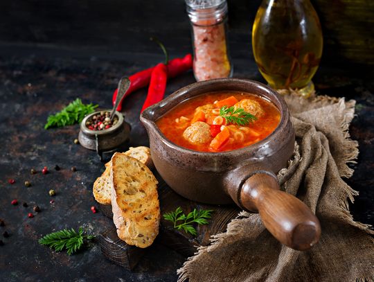Catering dietetyczny uniwersalnym rozwiązaniem