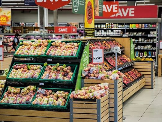 Jak powinna operować dobra hurtownia artykułów spożywczych?