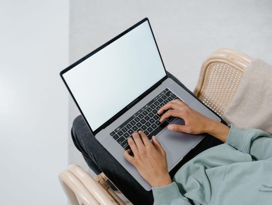 Jak pozyskiwać wartościowe zapytania B2B z internetu?