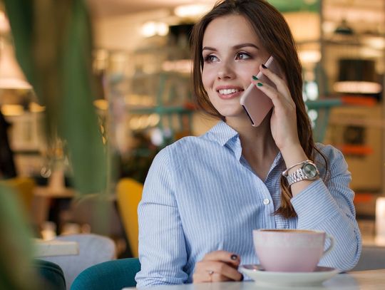Jak szybko doładować telefon na kartę?