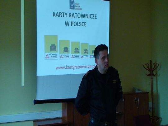 Karty ratownicze
