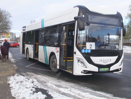 Kolejny elektryczny autobus na ulicach Szczecinka - czekamy na ikarusy