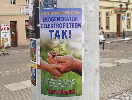 Krono na słupach