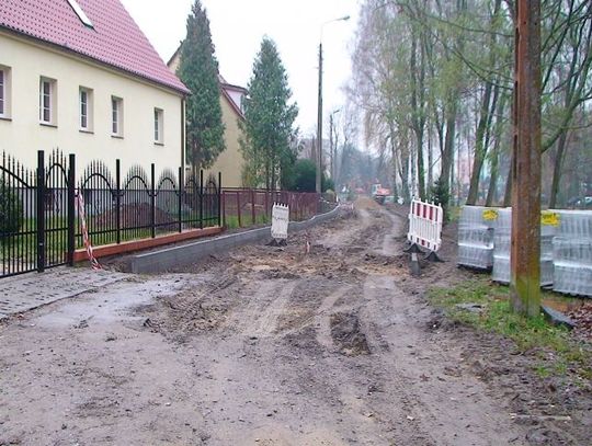 Kto pyta nie błądzi