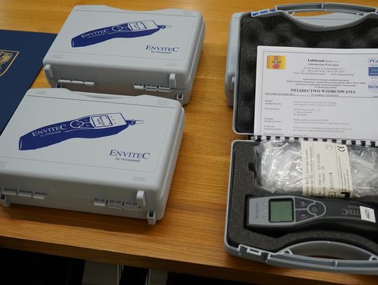 Nowe alkomaty dla szczecineckich policjantów