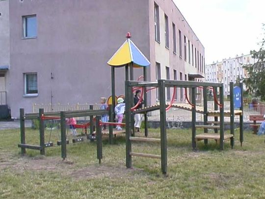 Nowe place zabaw