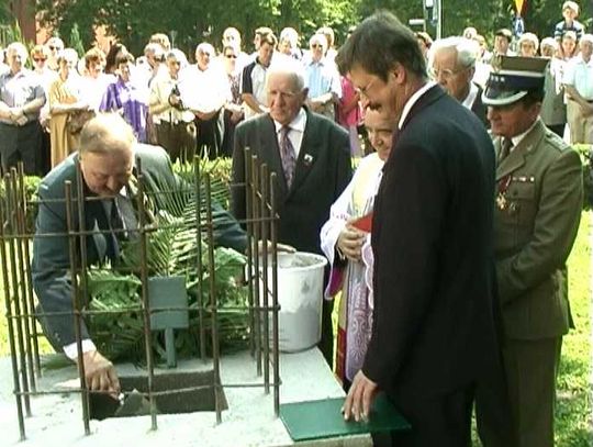 Pomnik Piłsudskiego nie na Piłsudskiego