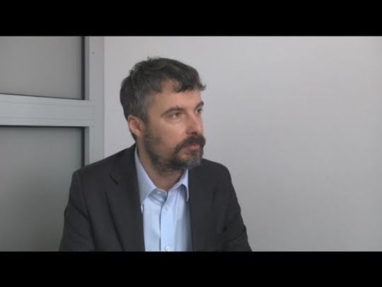 Poseł szefem partii