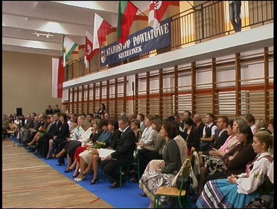 Powiatowe zakończenie