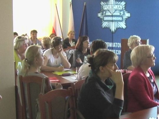 Przeciw przemocy