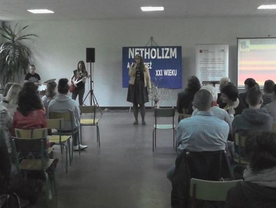 Przeciwko netholizmowi