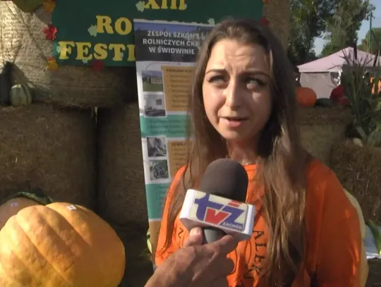 Radacz: XIII Rodzinny Festiwal Dyni przyciągnął tłumy — sensacja 240‑kg dynia ze Świdwina, kilkanaście potraw i atrakcje dla rodzin