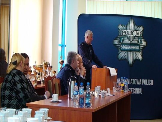 Radiowozy i strzelnica