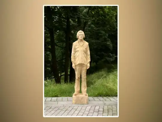 Rzeźby w drewnie