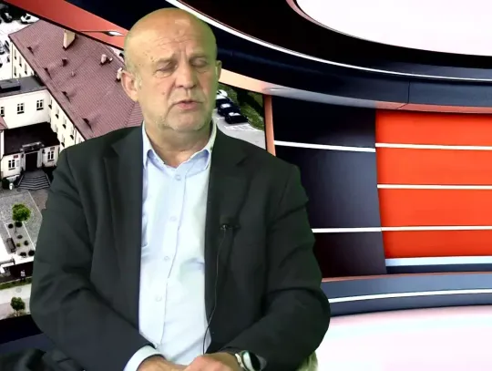 Starosta szczecinecki w ogniu pytań. Pytania o zarobki lekarzy w szpitalu i ranking Wspólnoty
