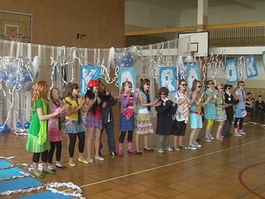 Szkolne karaoke