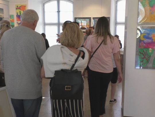 Tlumy w Galerii Sztuki Zamek