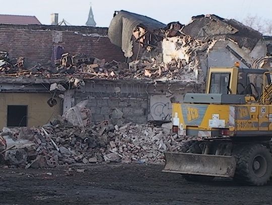 Trwają wyburzenia