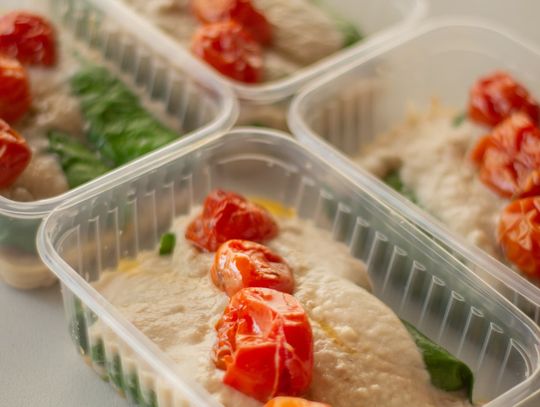 Zdrowy catering dietetyczny - smaczne posiłki dla Twojego zdrowia i dobrej formy