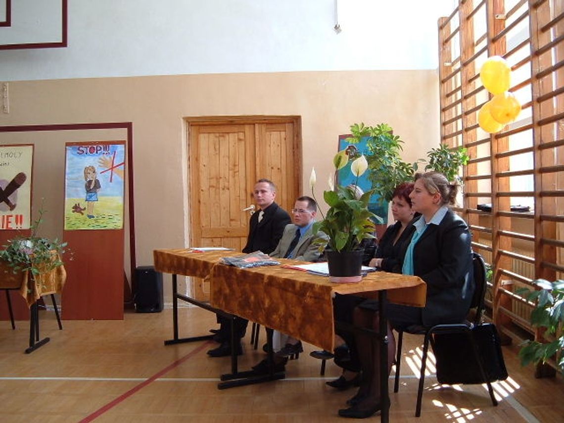 Debata o przemocy
