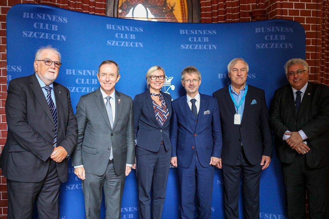 Delegacje czeskiego i polskiego senatu z wizytą na Pomorzu Zachodnim.  Ważni goście i ważne sprawy  