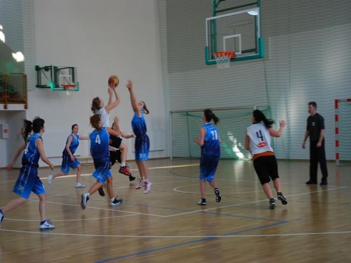 GKS Grom wygrywa