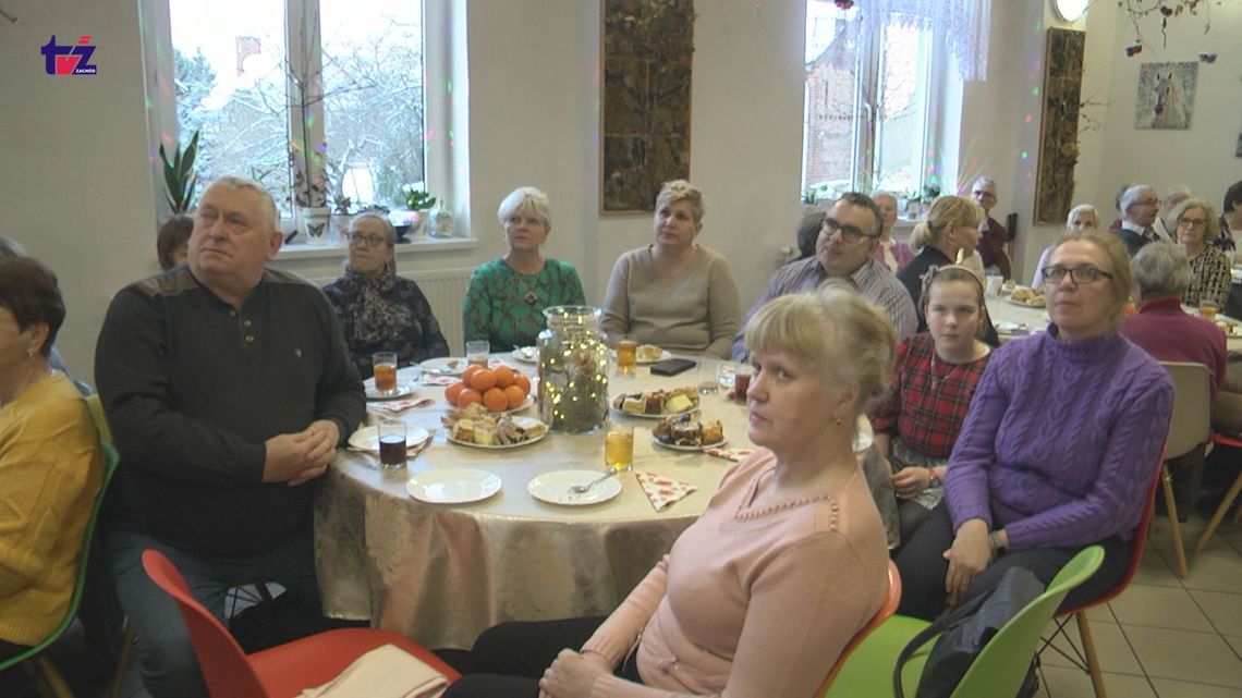 Kolędowanie w gminie Szczecinek z przedstawicielami władz