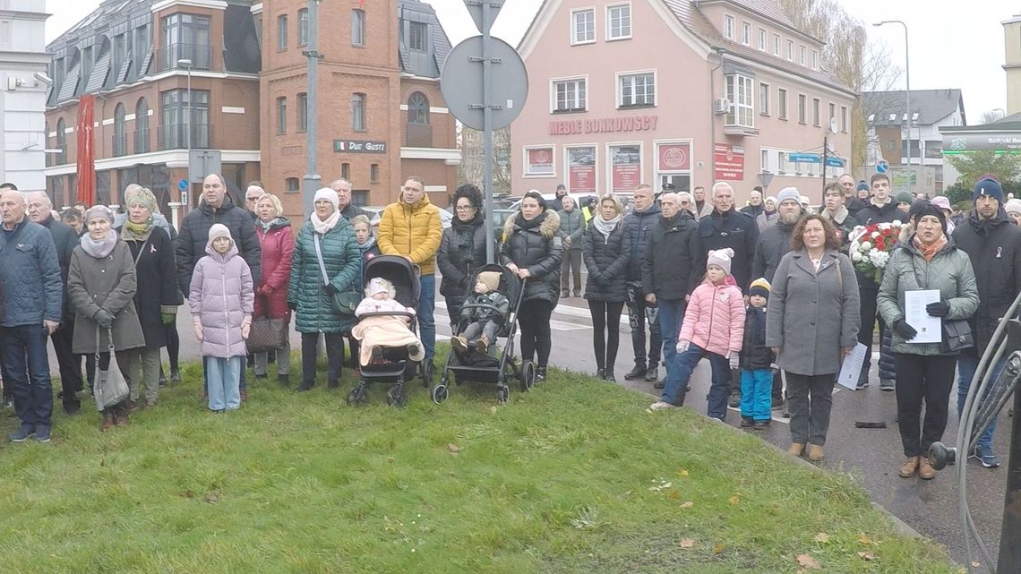 Mieszkańy tłumnie uczestnivczyli w obchodsach Dnia Niepodległości