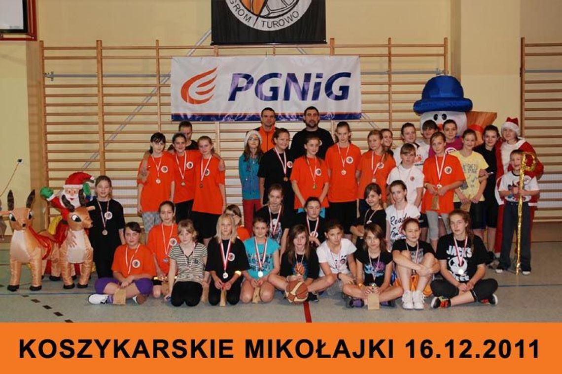 Mikołaj pod koszem