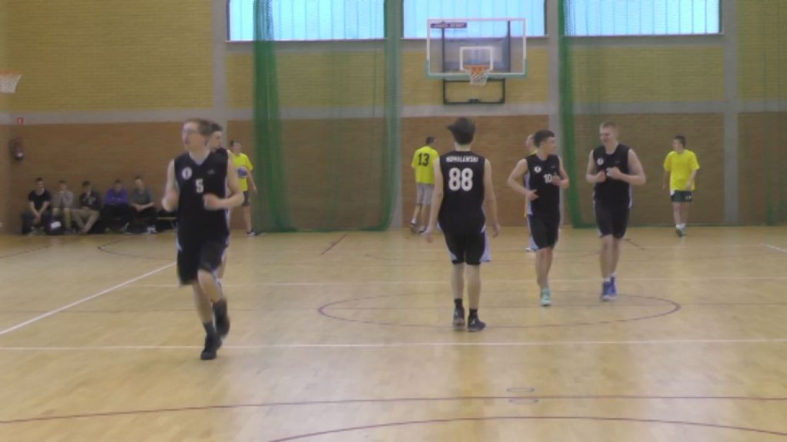 Mistrzowie basketu