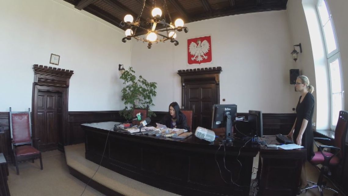 Niegodni mundurów