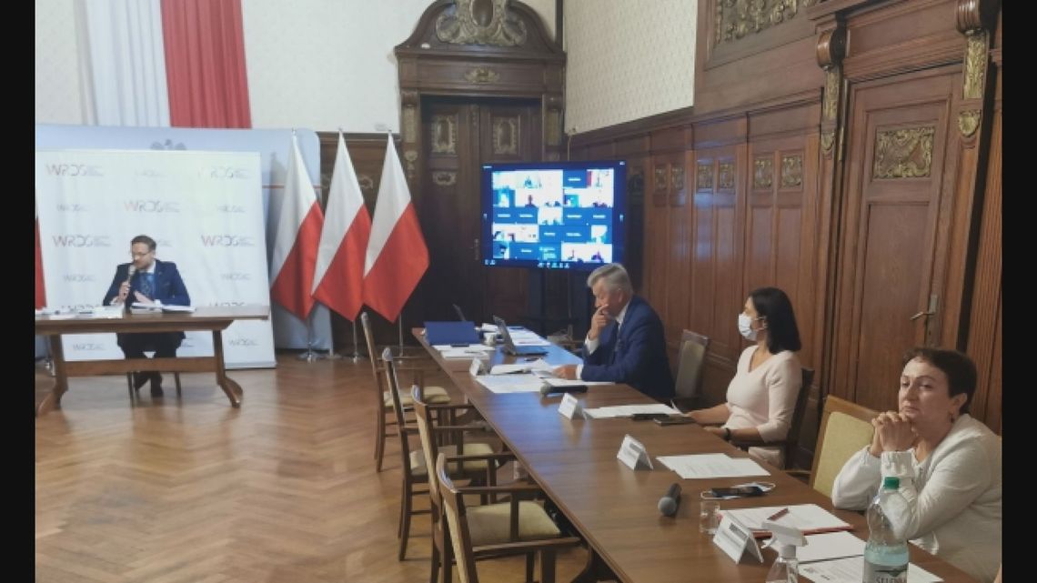 Nietransparentny podział środków RFIL dla regionów. Gorąca dyskusja na posiedzeniu Wojewódzkiej Rady Dialogu Społecznego.
