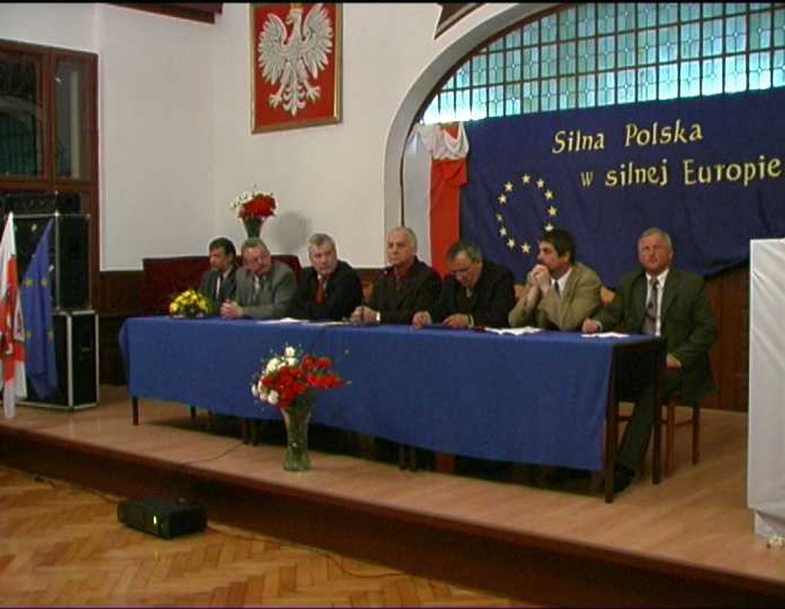 Nocne samorzadowców obrady