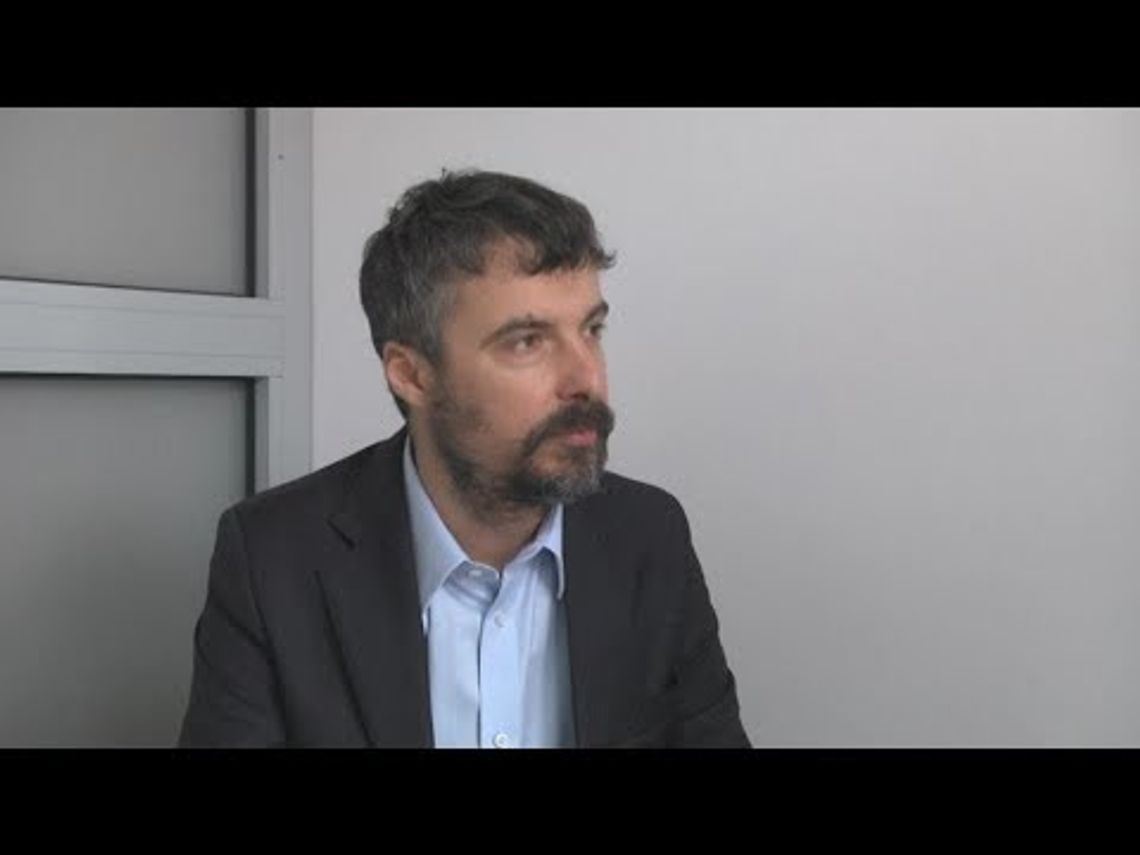 Poseł szefem partii