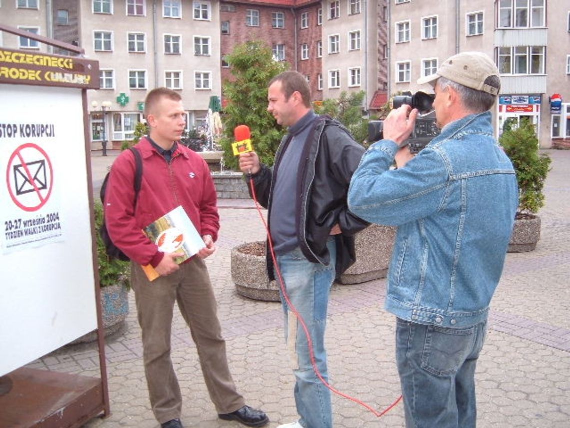 Przeciw korupcji