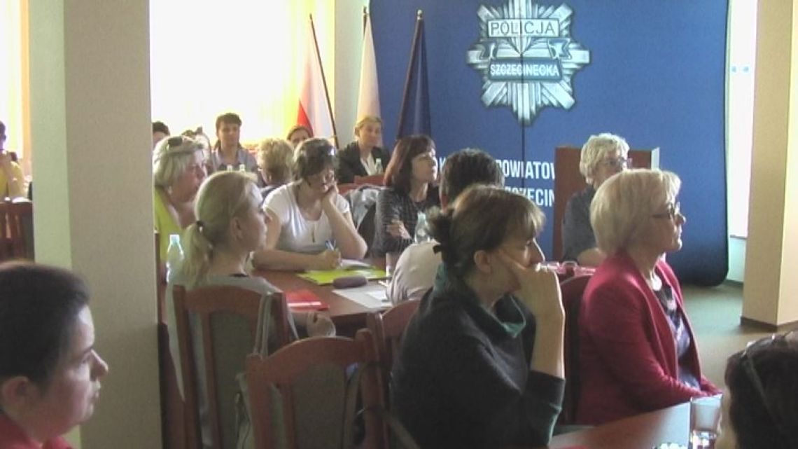 Przeciw przemocy