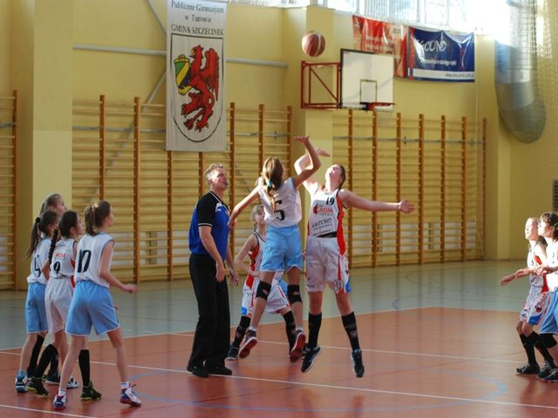Przegrana turowianek