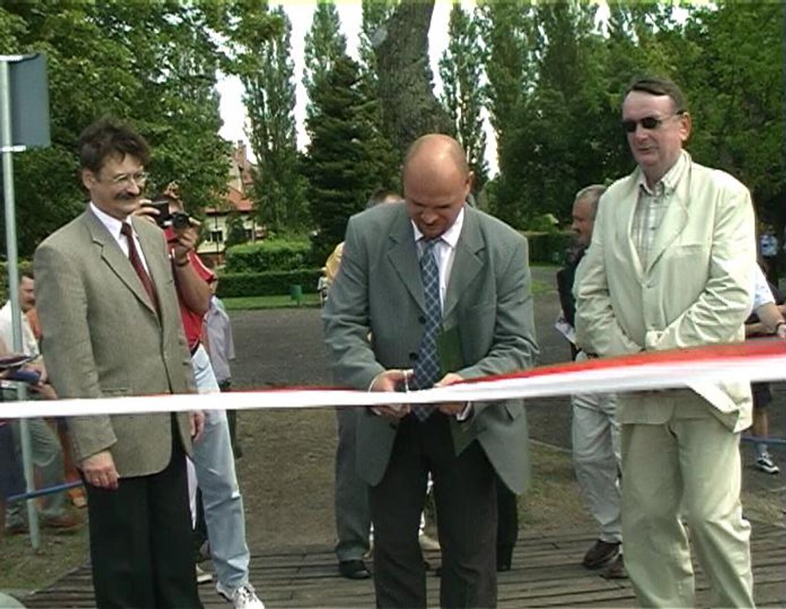 Ściana, skate park i pomosty