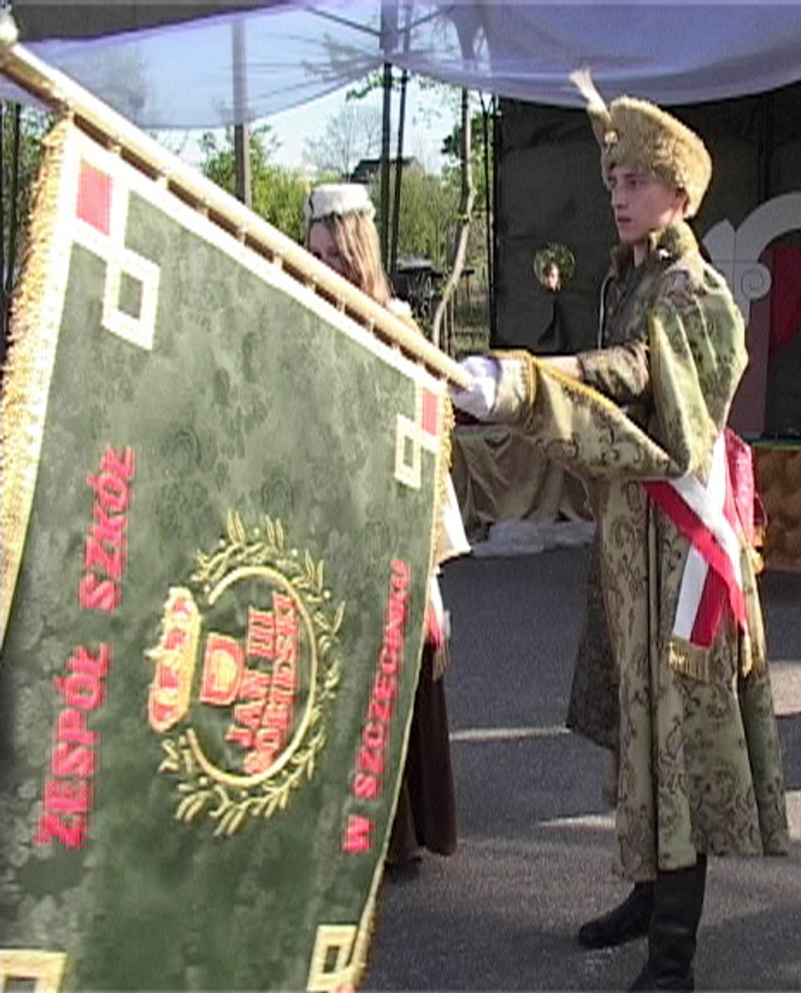 Sztndar i imię dla szkoły
