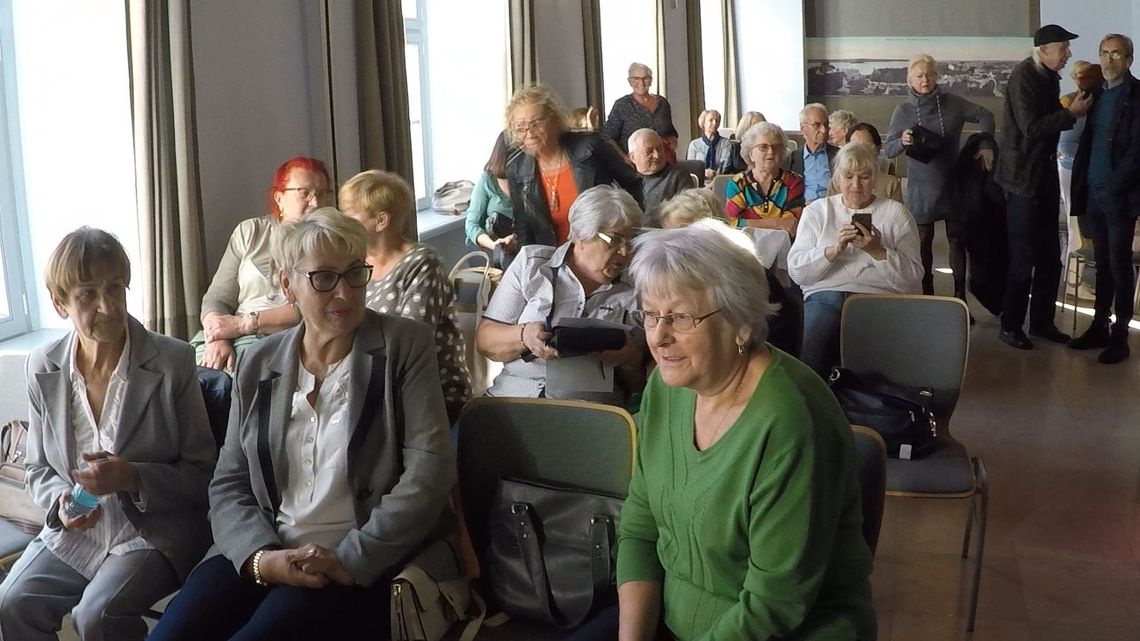 Trochę młodsi studenci w Szczecinku rozpoczęli rok akademicki