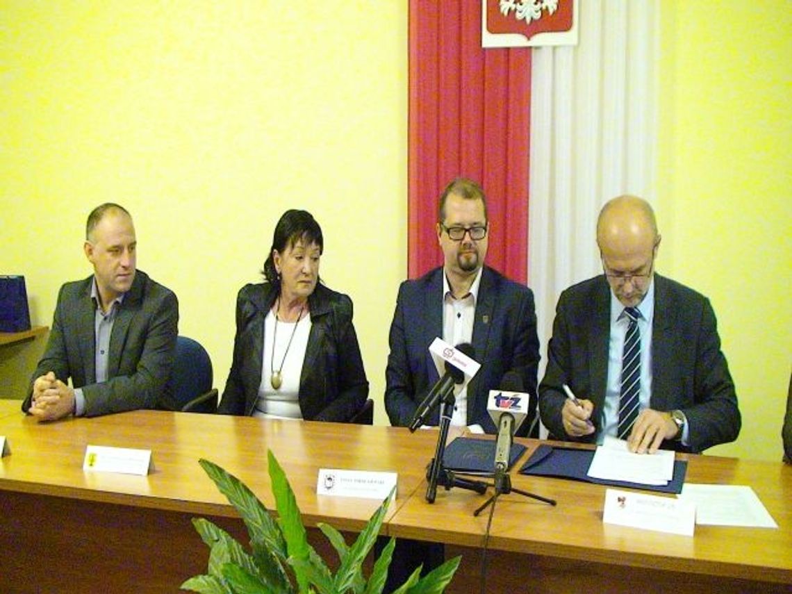 Złamią bariery