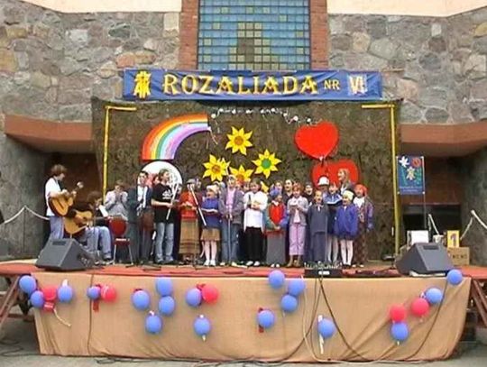 Występy zespołów dziecięcych podczas szczecineckiej Rozaliady